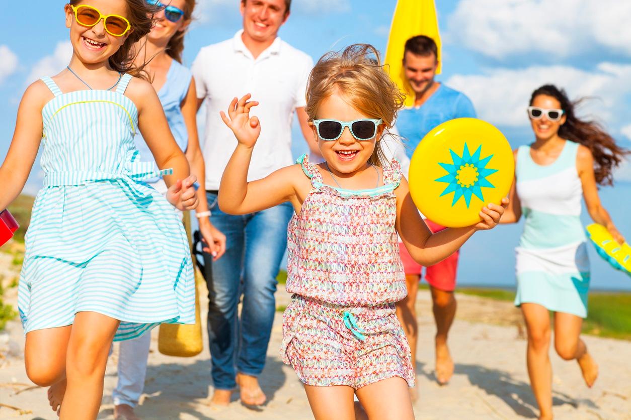 5 Ways To Protect Your Family From The Sun Without Harsh Chemicals