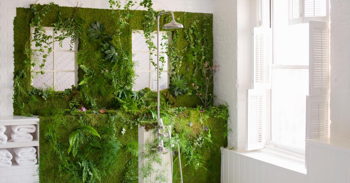 What is vertical vegetable gardening?